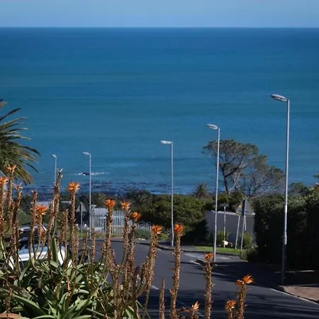 The Atlantic Donreal Guesthouse Cape Town Exterior photo