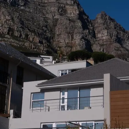 The Atlantic Donreal Guesthouse Cape Town Exterior photo